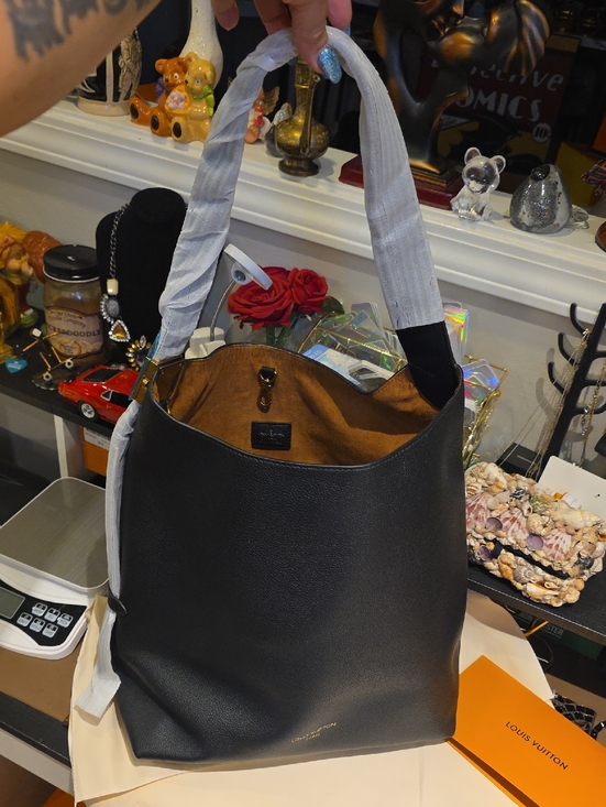 fashion Bag Handbags - Black Leather Shoulder Tote Bag - Unbranded